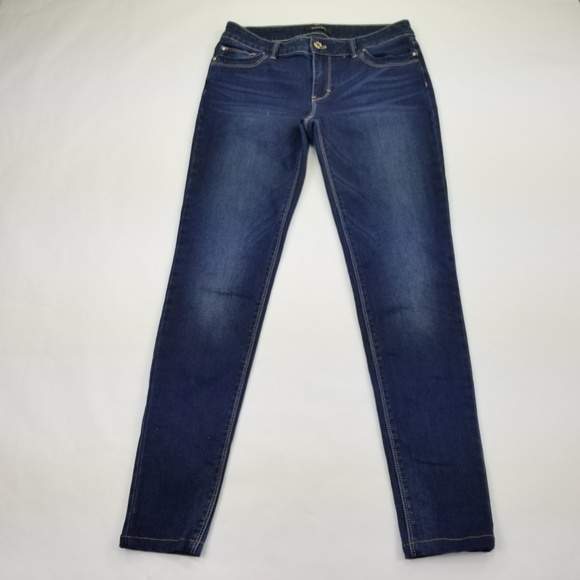 White House Black Market Denim - WHBM Jeans Long Skinny inseam 31  104